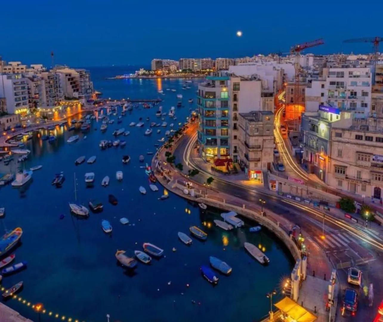 Apartment Ewa Apt - 3-Bed Near Sliema - St Julians Seafront Malta
